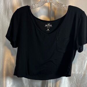 Hollister Classic Black Crop Top A0304